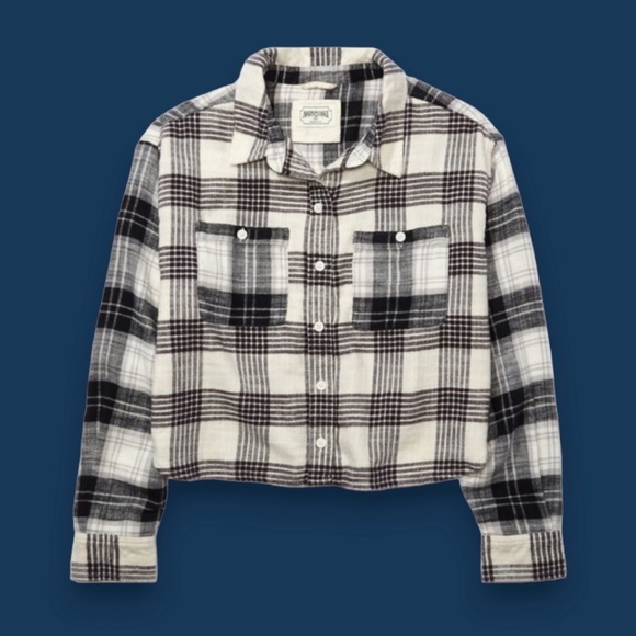 American Eagle Outfitters Tops - American Eagle Cropped Plaid Flannel Shirt